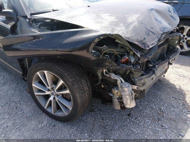 Volvo C70 T5