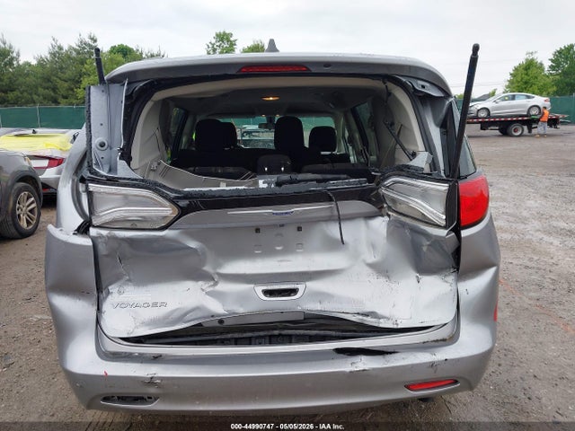 Chrysler Voyager L
