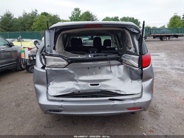 Chrysler Voyager L