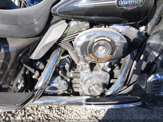 Harley-Davidson Flhtcui