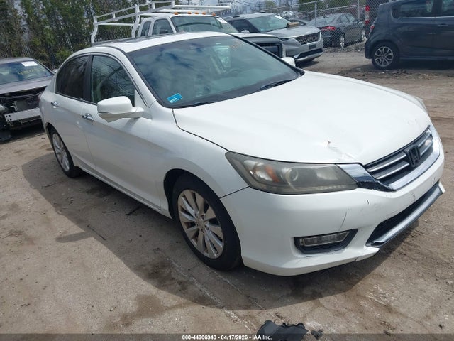 Salvage Honda Accord Image