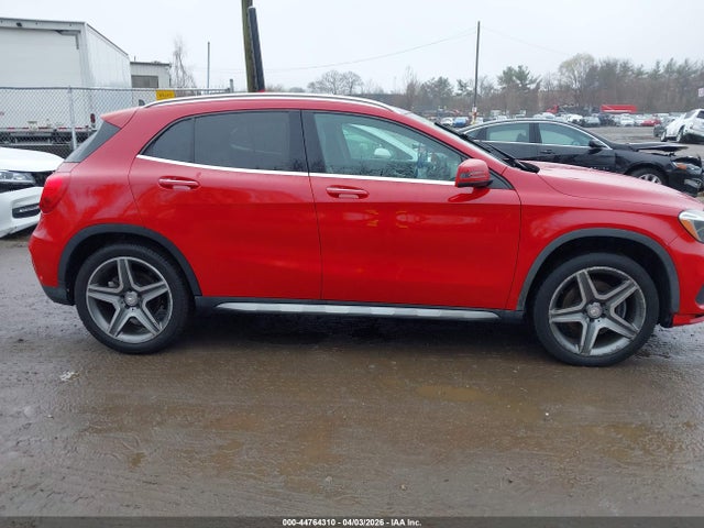 Mercedes-Benz GLA 4matic