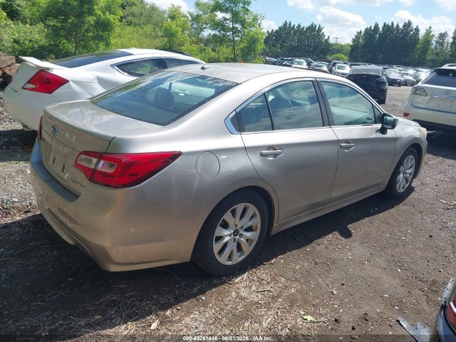 Subaru Legacy 2.5i Premium
