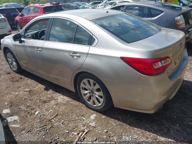 Subaru Legacy 2.5i Premium