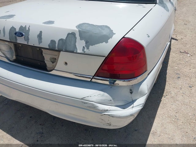 Ford Crown Victoria Lx