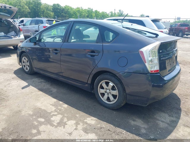 Toyota Prius Three