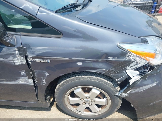 Toyota Prius Three