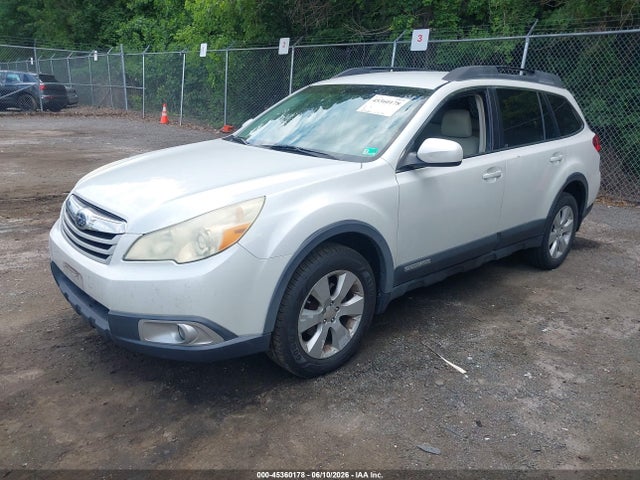 Subaru Outback 2.5i Premium