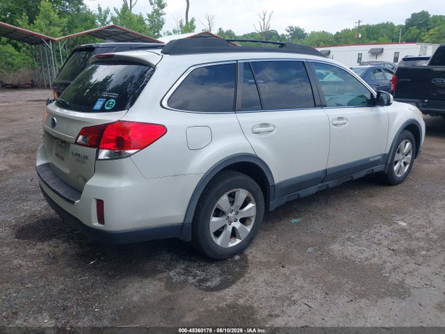 Subaru Outback 2.5i Premium