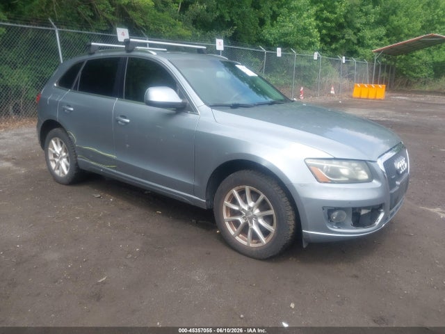 Salvage Audi Q5 Image