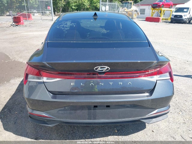 Hyundai ELANTRA Se