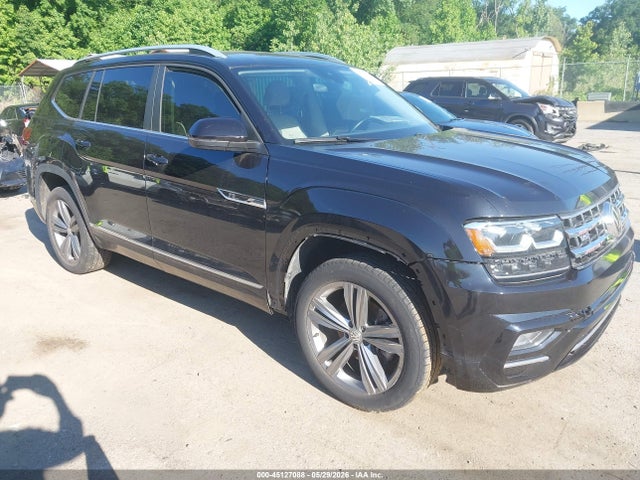 Salvage Volkswagen Atlas Image