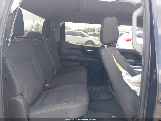 Chevrolet Silverado 1500 2wd  Short Bed Custom