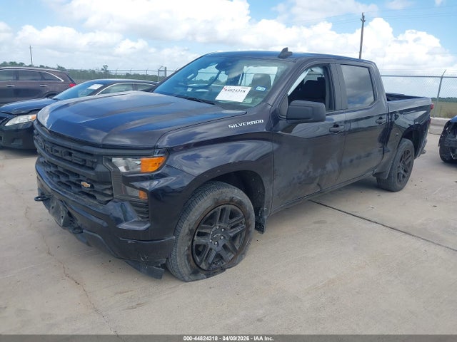 Chevrolet Silverado 1500 2wd  Short Bed Custom