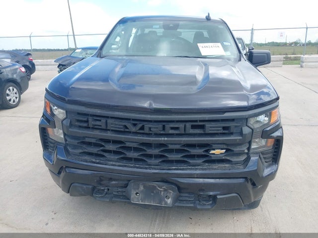 Chevrolet Silverado 1500 2wd  Short Bed Custom