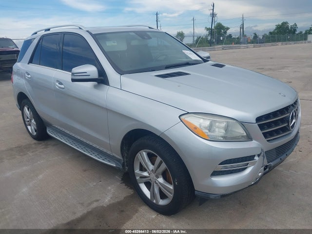 Salvage Mercedes-Benz M-Class Image