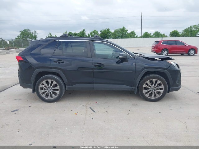 Toyota RAV4 Xle Premium