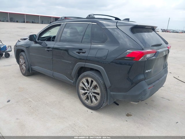 Toyota RAV4 Xle Premium