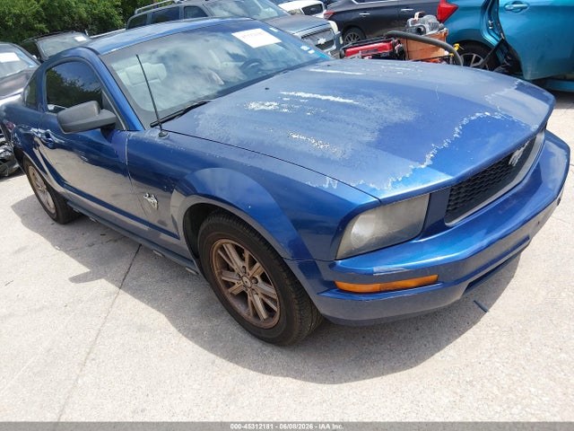 Salvage Ford Mustang Image