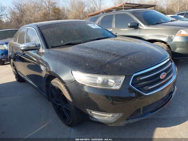 Salvage Ford Taurus Image