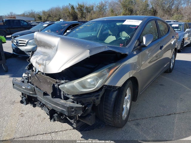 Hyundai ELANTRA Se