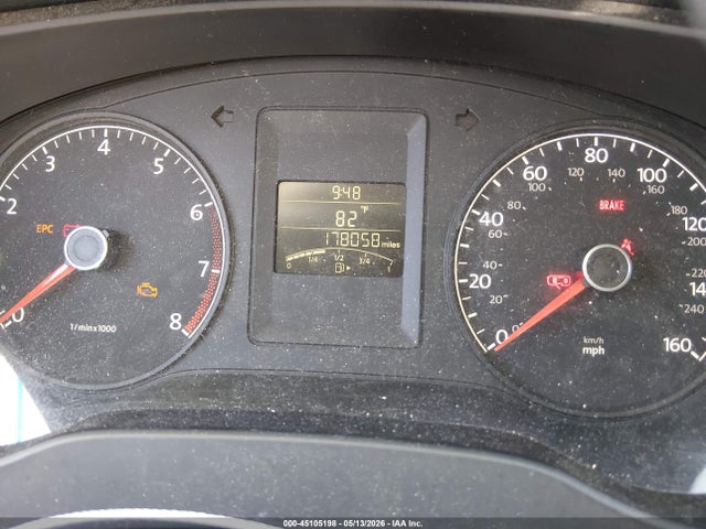 Volkswagen Jetta 2.0l S