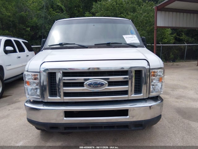 Ford E-250 Commercial