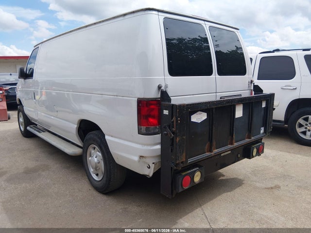 Ford E-250 Commercial