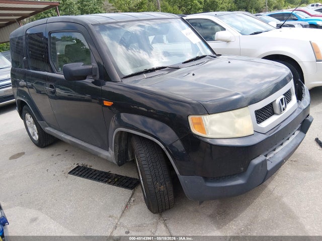 Salvage Honda Element Image