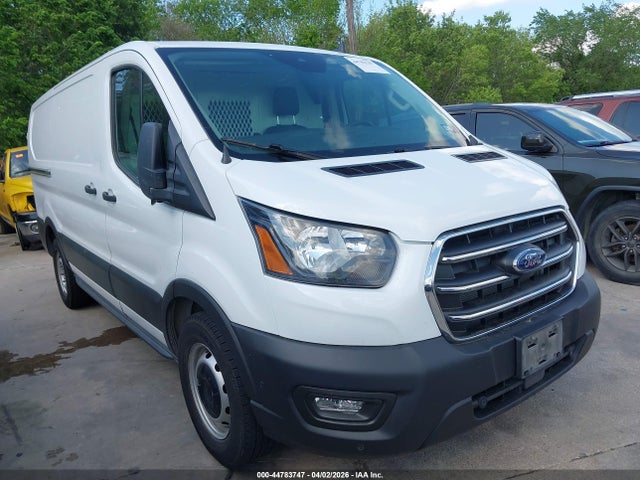Salvage Ford Transit Image