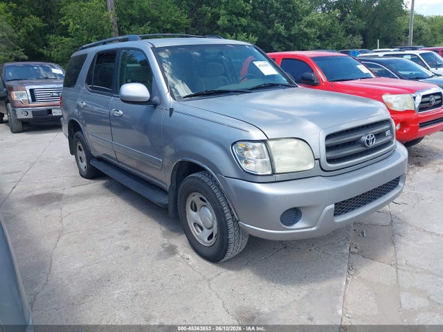Salvage Toyota Sequoia Image
