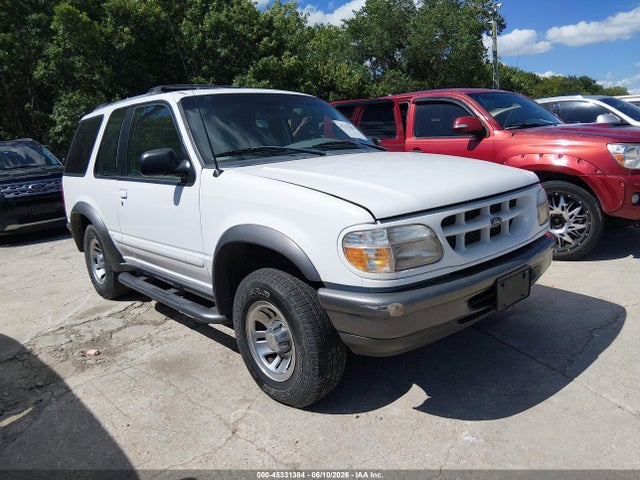 Salvage Ford Explorer Image