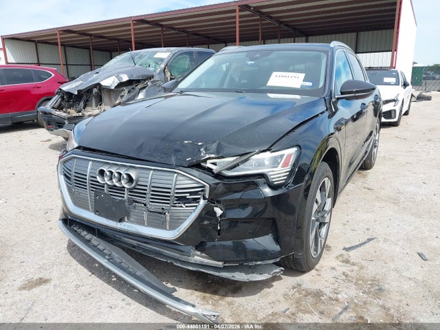 Audi e-tron Premium Quattro
