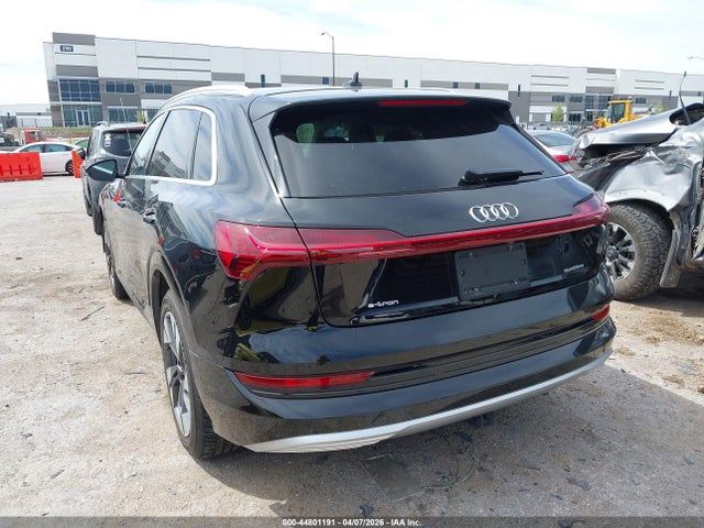 Audi e-tron Premium Quattro