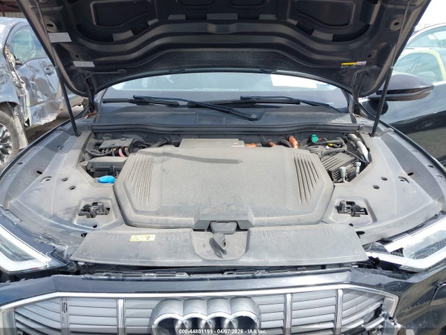 Audi e-tron Premium Quattro