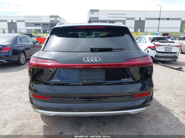 Audi e-tron Premium Quattro