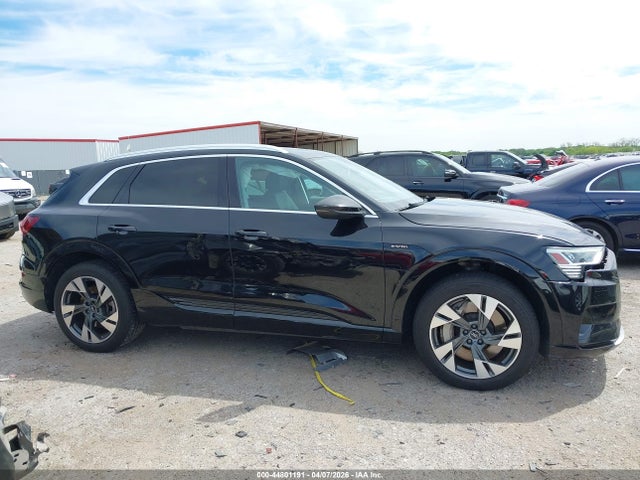 Audi e-tron Premium Quattro