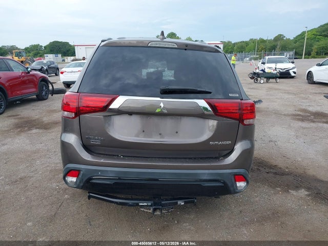 Mitsubishi Outlander Le