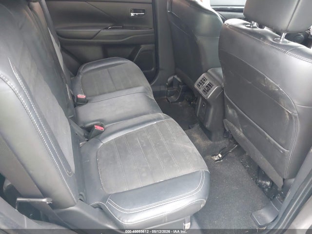 Mitsubishi Outlander Le