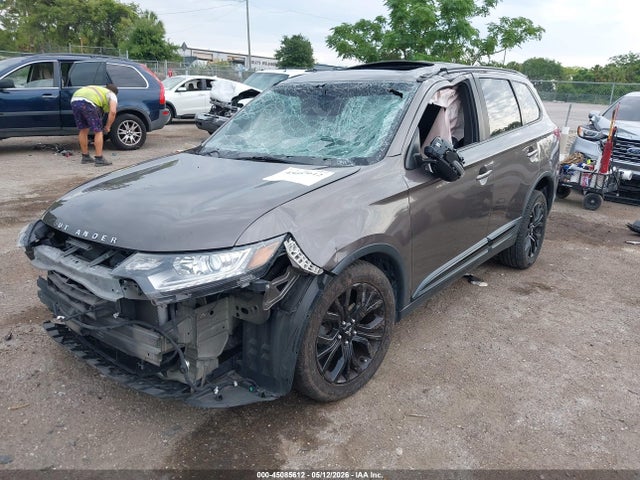 Mitsubishi Outlander Le