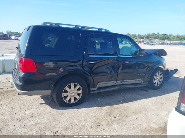 Lincoln Navigator