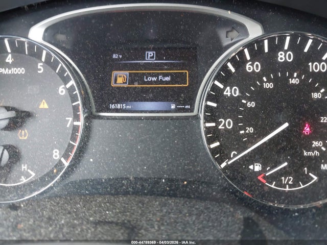 Nissan Pathfinder S