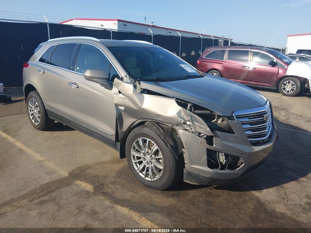 Salvage Cadillac XT5 Image