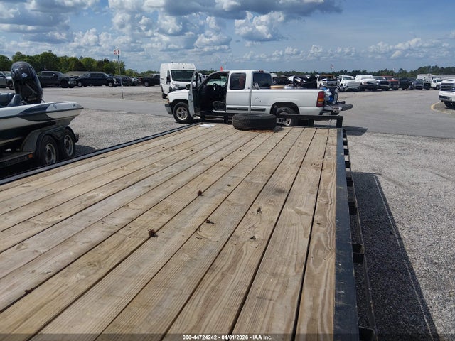 Carry-on Flatbed