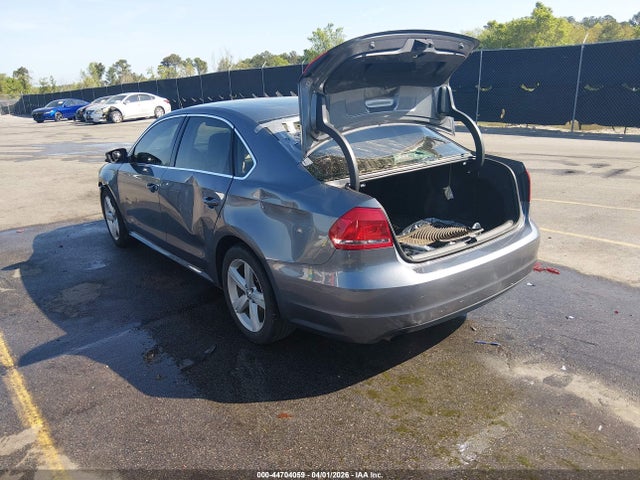 Volkswagen Passat 1.8t Limited Edition