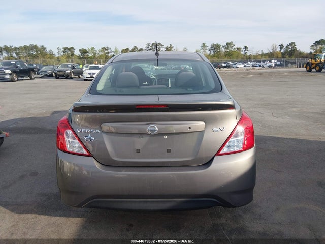 Nissan Versa 1.6 Sv