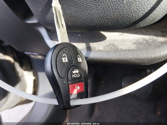 Nissan Versa 1.6 Sv