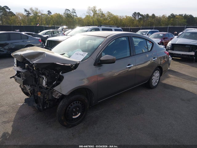 Nissan Versa 1.6 Sv