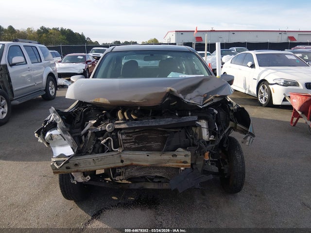 Nissan Versa 1.6 Sv