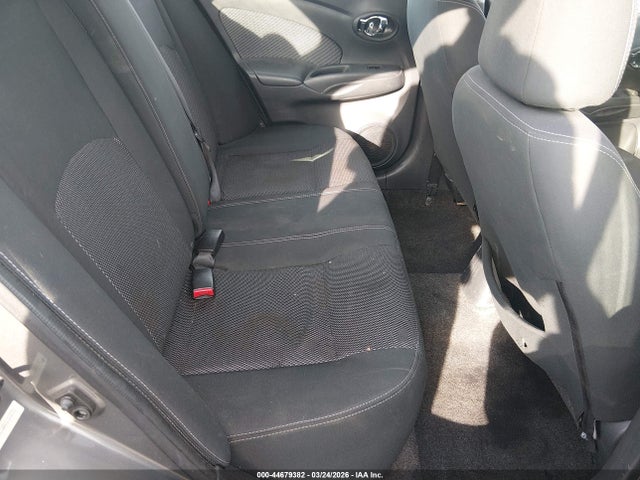 Nissan Versa 1.6 Sv